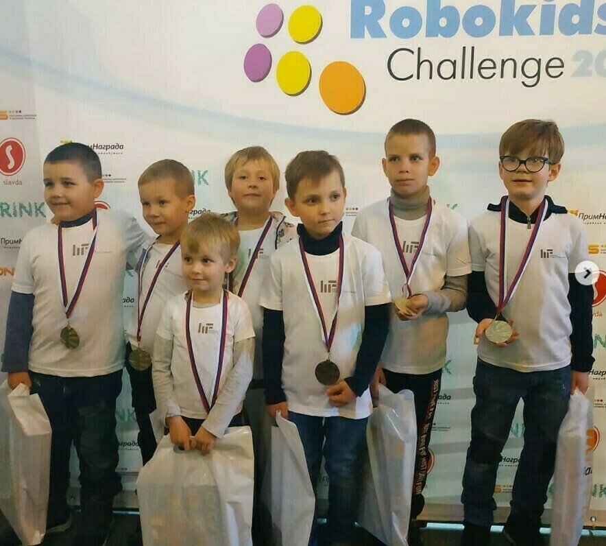 Соревнования по робототехнике Владивосток